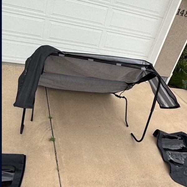 Jeep wrangler softop assembly