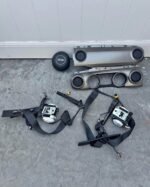 dashboard trim pieces and seatbelt assemblies, for a Jeep Wrangler/Gladiator models