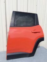 2018-2021 Jeep renegade Colorado red rear door. - Image 3