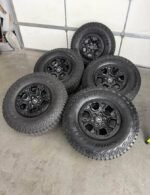 17in OEM ford bronco badlands beadlock wheels 315/70/17